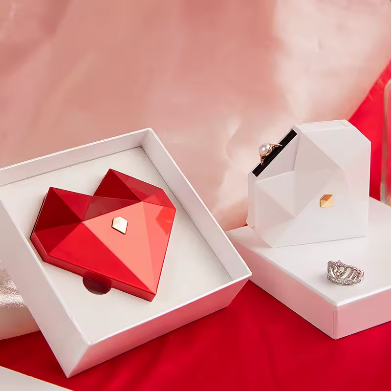 AdoraBox Viral Promise Ring Box